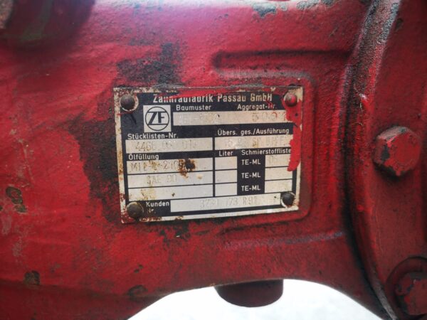 1980 International 1055 trattore agricolo - immagine 12