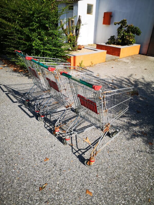 3 carrelli - immagine 3