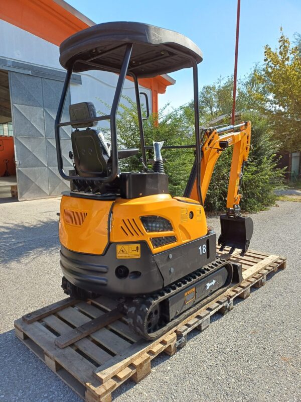 2023 safer HT18 escavatore (unused) - immagine 3