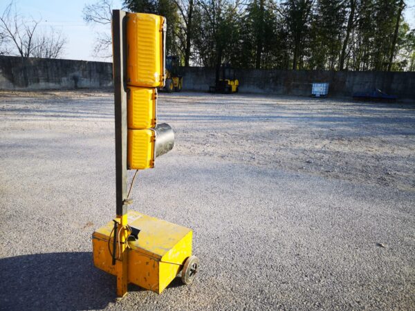 semaforo da cantiere (part missing) - immagine 4