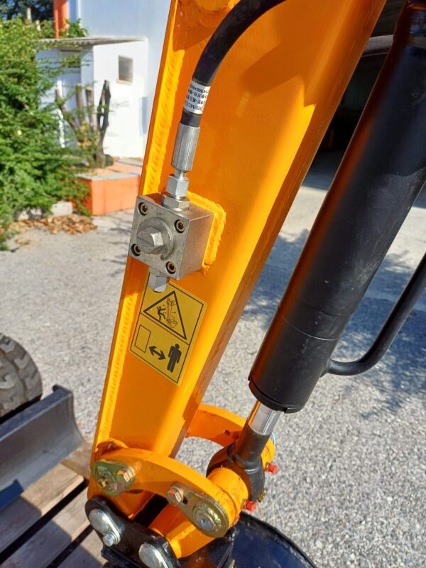2023 safer HT18 escavatore (unused) - immagine 15