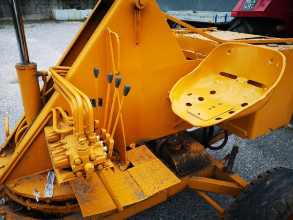 vimac carica letame - immagine 6