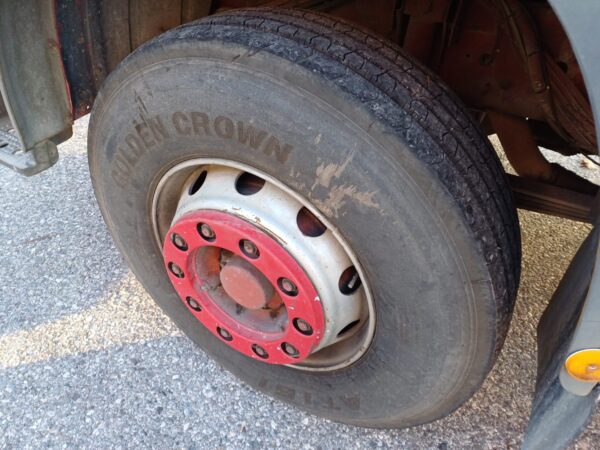 1990 Iveco 175-24 camion scarrabile con gru e cipolle - immagine 11