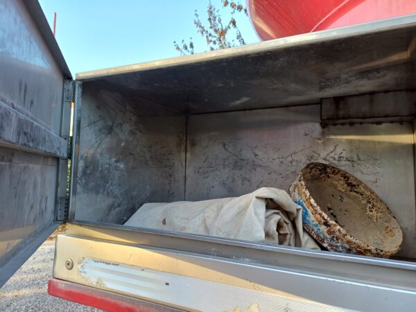 1990 Iveco 175-24 camion scarrabile con gru e cipolle - immagine 35