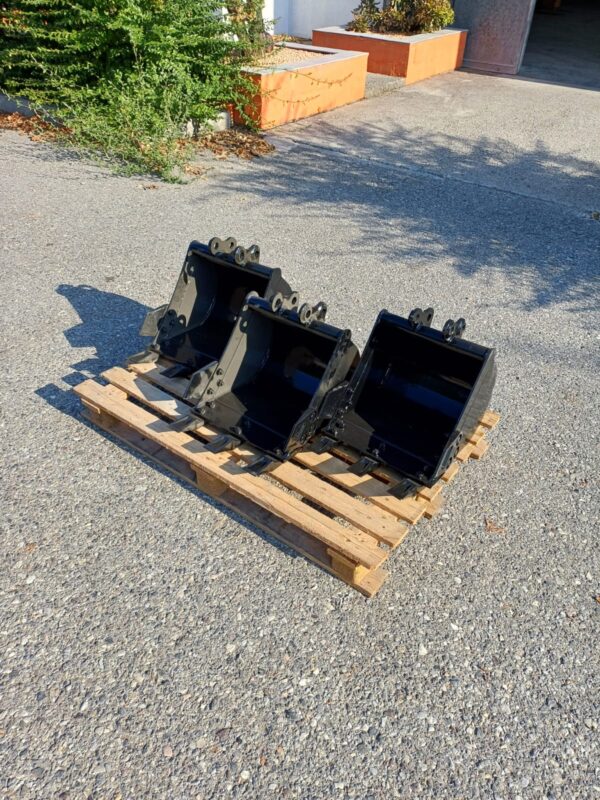 3 benne escavatore 40cm (unused)